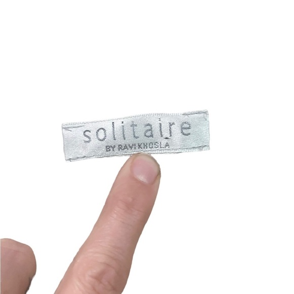 Solitaire Long Sleeved Crochet Beige Top Blouse Size Small 90s Y2K Vibes - Picture 4 of 4